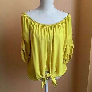JOSEPH RIBKOFF Chartreuse Off-Shoulder Top Size 6/8